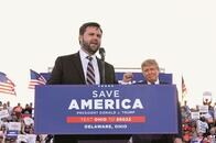 世界的ベストセラー作家がトランプ派に寝返って大勝利