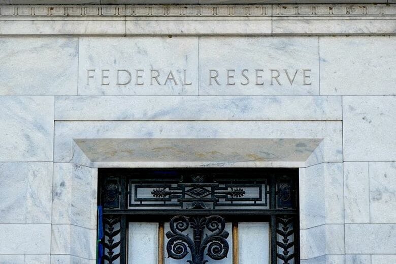 写真はＦＲＢの建物。2025年11月、米首都ワシントンで撮影。 REUTERS/Elizabeth Frantz