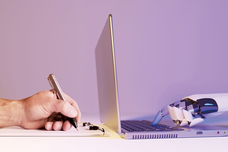 PHOTO ILLUSTRATION BY ROB HYRONS/SHUTTERSTOCK