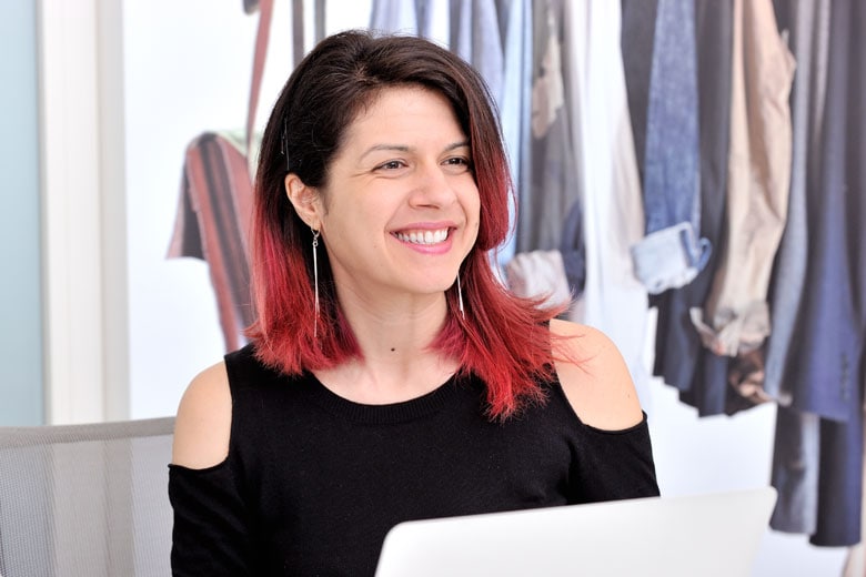 米グーグルでセキュリティの専門家として働くパリサ・タブリズ氏。プログラミングをするようになったのは大学に入ってからだという（撮影：梅谷秀司）