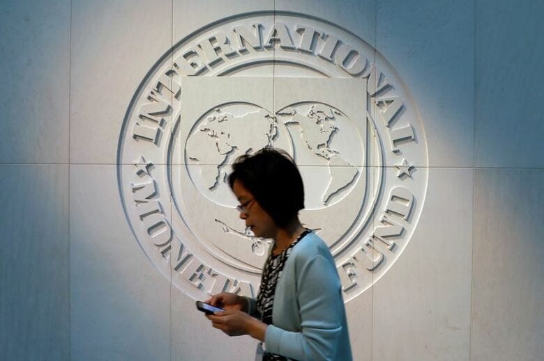 米ワシントンにある国際通貨基金（IMF）本部前で2018年5月撮影。REUTERS/Yuri Gripas