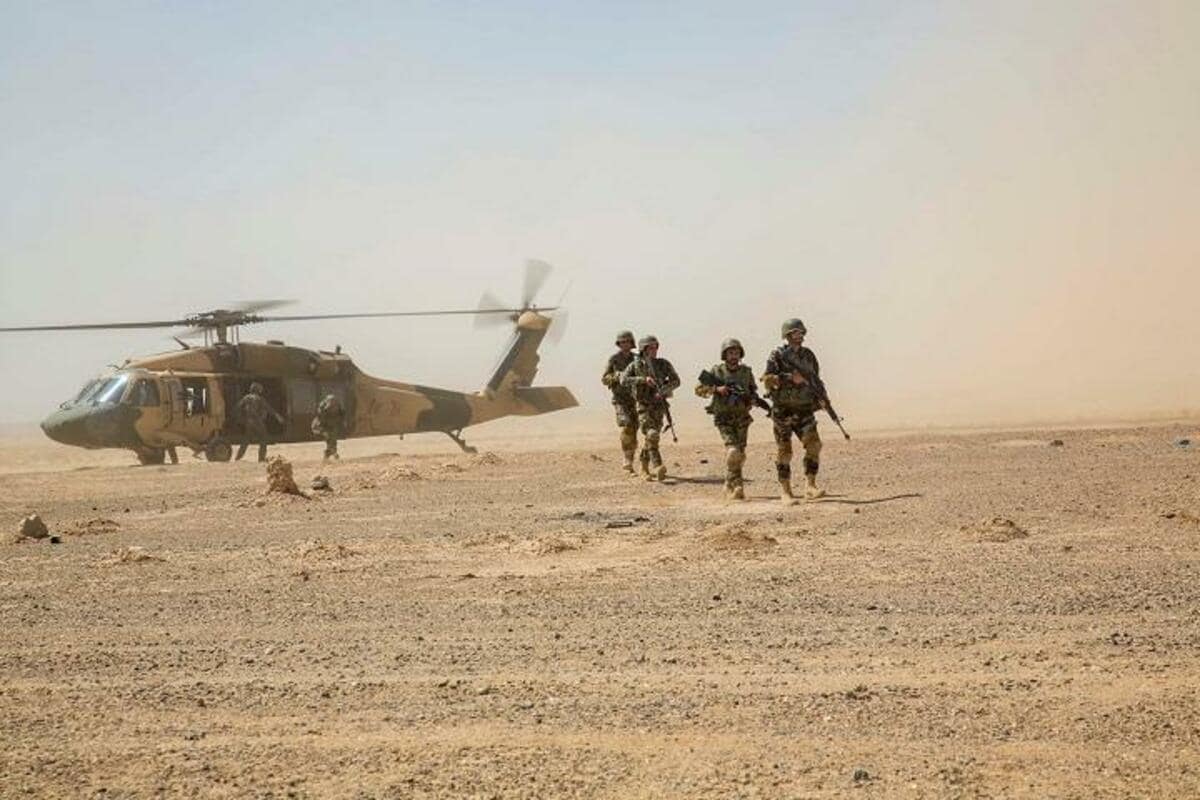 米軍のアフガン撤退は中国との競争に集中するため？ 判断は本当に