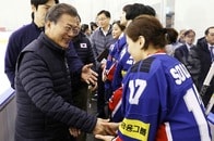 文在寅支持層が女子アイスホッケー合同チームに反発する理由