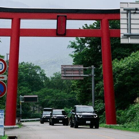 DEFENDER EXPERIENCE NORTH SOUTH TOUR