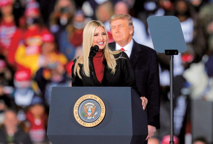 「トランプより優秀」ともいわれるイバンカが次の大統領選に？　BRIAN SNYDER-REUTERS
