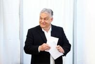 ハンガリーで16年ぶり政権交代、オルバン氏与党敗北　親ＥＵ野党が圧勝