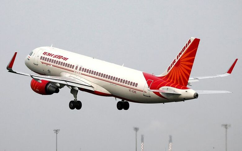 写真はエア・インディアの機体。2017年7月、インドのアーメダバードにある国際空港で撮影。REUTERS/Amit Dave