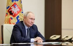 プーチン氏が利下げに言及、病欠中の中銀総裁の政策運営実績は評価