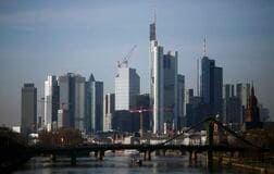 独失業者数、10月4000人増で予想より小幅に　失業率横ばい