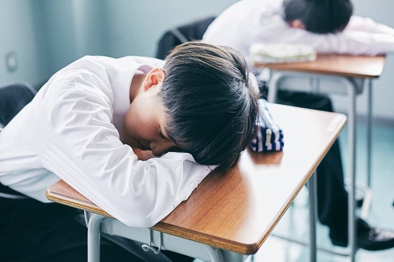 学齢が上がるにつれ、遅寝・遅起きの傾向が顕著に（写真はイメージです）　D76MasahiroIKEDA-iStock