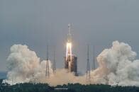 中国大型ロケット｢長征5号B｣の残骸、9日までに大気圏再突入の予想