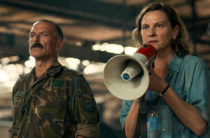 通訳である彼女は、状況が最悪の方向に向かっていることを知りつつも...... 『アイダよ、何処へ？』