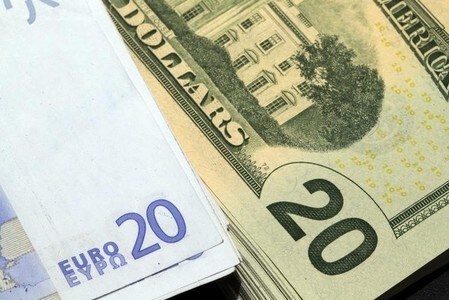 　５月２３日、終盤のニューヨーク外為市場では、ドルが円に対して下落した。２０１４年１０月撮影（２０１６年　ロイター/Philippe Wojazer）