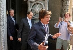 英独仏3カ国大使、ロシア外務次官と協議　ウクライナ巡り応酬