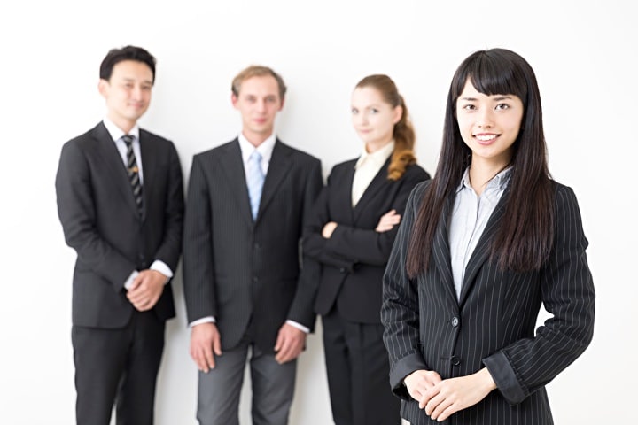 日本語と英語は言語としてあまりにも違いすぎる。だが適切な学習法さえ実践すれば習得することは可能だ　iStock
