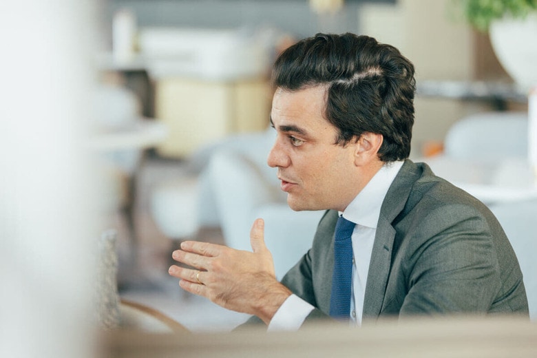 ハイメ氏はスペインのマドリード出身。アジアでの暮らしは8年目になり、約5年前にエドリントン香港に入社した