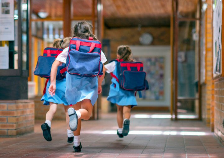 子どもの生活安全度が向上してきていることは確かだ（画像はイメージです）　HRAUN/iStock.