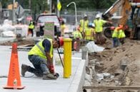 米建設支出、8月は前月比0.9％増と予想外の伸び　非住宅がけん引