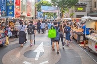 韓国でLINEユーザーが急増した理由　日本への反発？