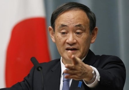 　１０月３１日、菅義偉官房長官は午前の会見で、日本郵船、商船三井、川崎汽船の３社がコンテナ船事業の統合を発表したことについて、「わが国の海運力の強化につながる。取り組みを歓迎したい」と述べた。写真は都内で昨年１月撮影（２０１６年　ロイター／Yuya Shino）