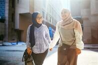 ｢LGBTは国立大に相応しくない｣と訴え棄却　インドネシア、大学文芸誌の同性愛小説で学生敗訴