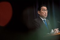 日本外交にはもう1人の岸田文雄が必要だ