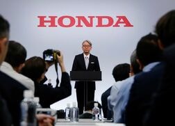 焦点：ホンダ旧経営陣の三部氏解任劇、直談判も翻意ならず　揺らぐ求心力