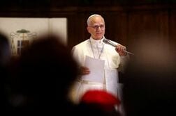 ローマ教皇、コンゴ史上最悪のエボラ流行で国際社会に行動訴え