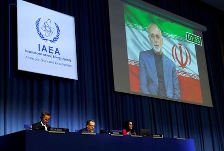 イランが主要国との核合意に違反し、数百台におよぶ最先端のウラン濃縮用遠心分離機を地下施設に設置する計画であることが分かった。国際原子力機関（ＩＡＥＡ）総会のようす。９月撮影（２０２０年　ロイター/Leonhard Foeger）