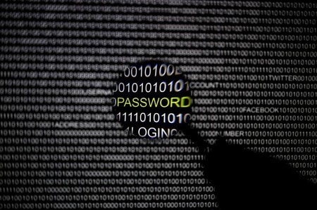 　７月２５日、米当局者とサイバーセキュリティーの専門家は、米民主党全国委員会のシステムがハッキングされ、機密情報を記した電子メールが流出した問題で、ロシアが米大統領選に影響を与える目的で流出に関与したことを示す証拠があると明らかにした。写真はベルリンで２０１３年５月撮影（２０１６年　ロイター/Pawel Kopczynski）