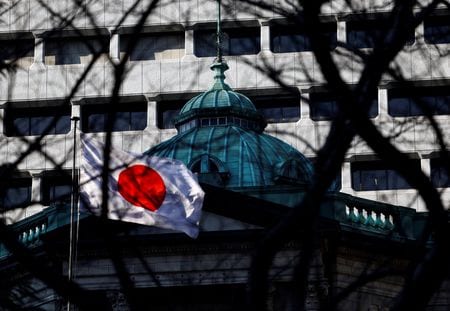 　３月１２日、日銀が発表した２月の企業物価指数（ＣＧＰＩ）は前年比４．０％上昇した。写真は、日銀本店。２０２５年１月、東京で撮影（２０２５年　ロイター/Issei Kato）