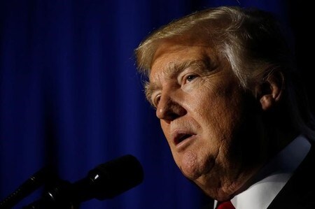　１月２６日、トランプ米大統領は、壁の費用を支払わない場合、メキシコ大統領の訪米は不要との認識を示した。写真はワシントンで２５日撮影（２０１７年　ロイター／Jonathan Ernst）