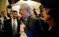 米上院共和党、オバマケア改廃案公表　保守派反発で先行き不透明