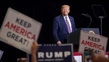 　２月２６日、トランプ米大統領の選対陣営は、激戦州の１５都市で黒人有権者向けの広報センターを開設すると発表した。２１日、米ラスベガスで撮影（２０２０年　ロイター/Kevin Lamarque）