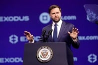 ビットコインに注力すれば中国に戦略的優位に立てる...バンス米副大統領が仮想通貨の重要性を主張