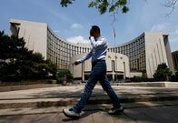 中国人民銀、一部銀行に4月の融資拡大を指示　信用急減速を警戒