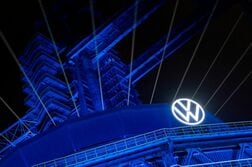 独労組がＶＷ経営陣に「最大限の抵抗」警告、新事業再編計画巡り対立続く