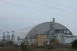 ロシア、原発近くをミサイル・無人機飛行　ウクライナが非難
