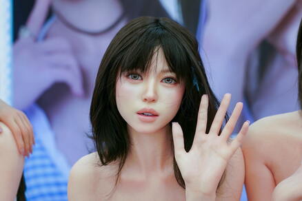アダルトグッズ展示会で見た中国「性造業」の実力…「AIと連携」「シリコンとジェル」「1個6ドル」