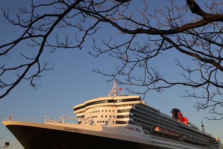 米クルーズ大手カーニバルは５日、先週の予約が過去最多を記録したと明らかにした。写真は２０２１年１２月、ニューヨークで撮影（２０２２年　ロイター/Andrew Kelly）