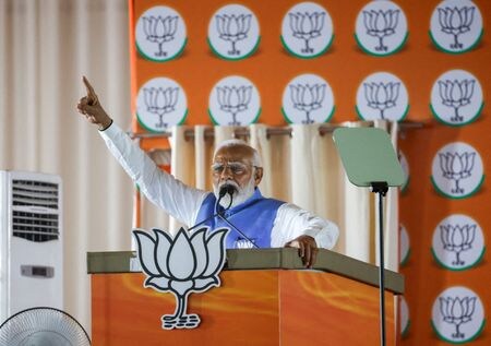 　６月６日、インド総選挙でモディ首相（写真）が率いるインド人民党（ＢＪＰ）が振るわなかったのは、失業や高インフレ、所得減少が原因とみられることが世論調査で明らかになった。写真は５月、ニューデリーで撮影（２０２４年　ロイター/Adnan Abidi）