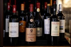 25年の世界ワイン輸出は16年ぶり低水準、関税打撃　消費も低迷続く