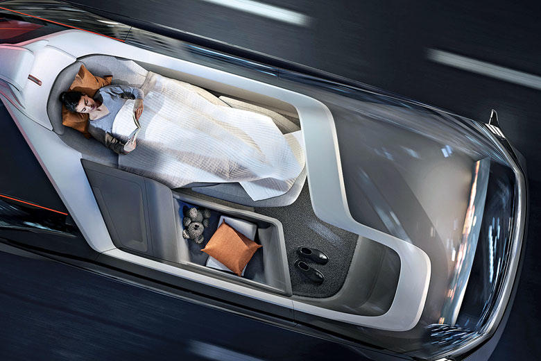 ハードウエアの技術開発とソフトウエアの革新が移動の概念を変える　COURTESY OF VOLVO