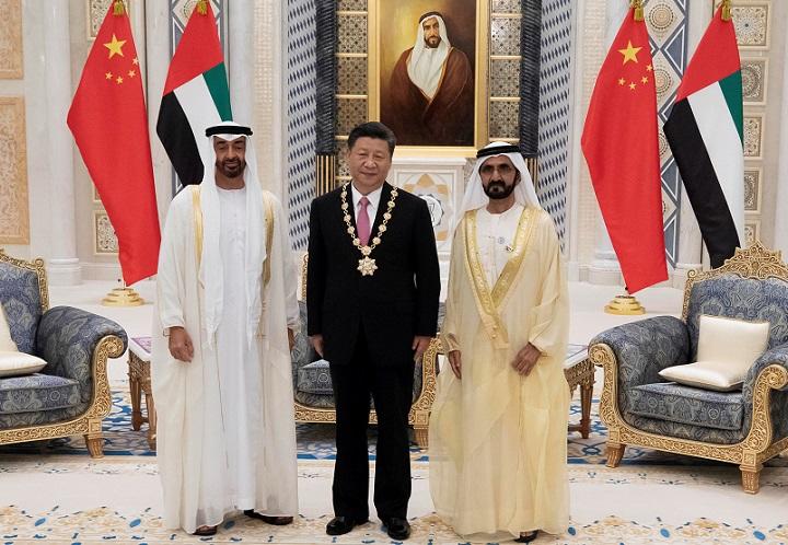2018年にUAEを訪問した習国家主席　WAM/Handout via REUTERS