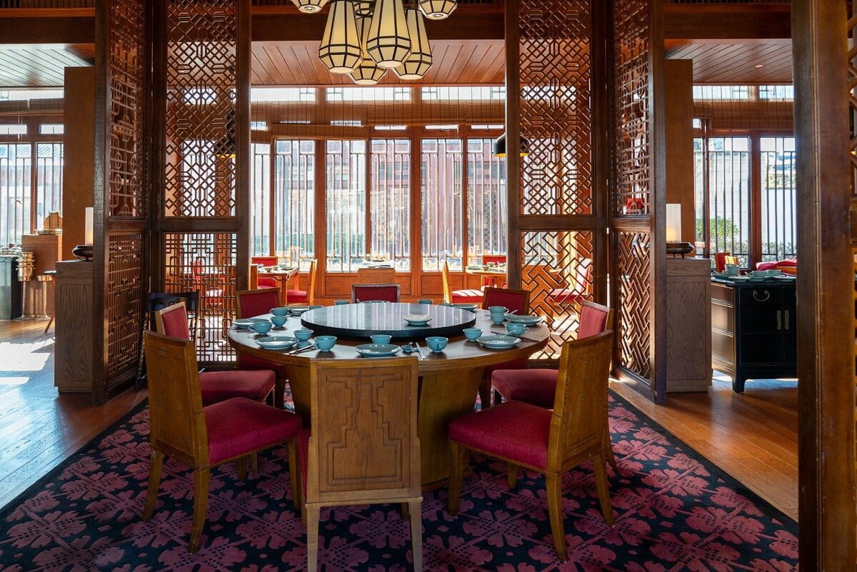 1つ40万円の料理も…在日中国人富裕層が通う池袋“ガチ中華”の実態 
価格は時価でサイズにもよるが、上等なものは1つあたり40万円になることもある」という――。