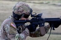 イラン戦争の死者を、「連続キル」と自慢…戦争を「ネットミーム化」する米政府の罪