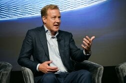ラムリサーチ、半導体製造装置にＡＩ導入へ　米事業拡大も＝ＣＥＯ