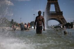 西欧で熱波猛威続く、パリで40.9度　死者50人に