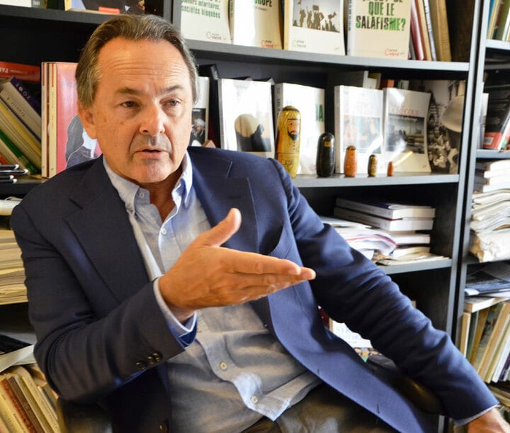 撮影：ソフィー・デュピュイ（「アステイオン」84号より）