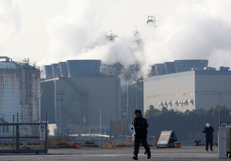 英国の非営利組織インフルエンスマップはこのほど、国内総生産(GDP)の1割に満たないごく一部の業界が、日本の気候変動・エネルギー政策に大きな影響を与えているとする調査をまとめた。写真は川崎市内で2011年撮影(2020年　ロイター/Issei Kato)